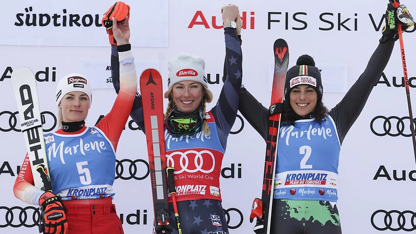 Die besten drei vom Dienstag (v.l.): Lara Gut-Behrami, Rekordsiegerin Mikaela Shiffrin, Federica Brignone