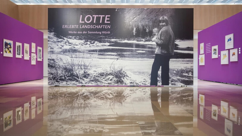 Einzelausstellung aus dem «Nachlass zu Lebzeiten»: Das Forum Würth zeigt Werke der 2019 verstorbenen Künstlerin Lotte – darunter Landschaften in und nahe Nizza sowie die Nachtansicht einer Ölraffinerie in Marseille.