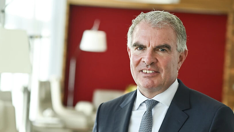 Der Lufthansa-Chef Carsten Spohr soll fünf weitere Jahre bleiben. (Archivbild)