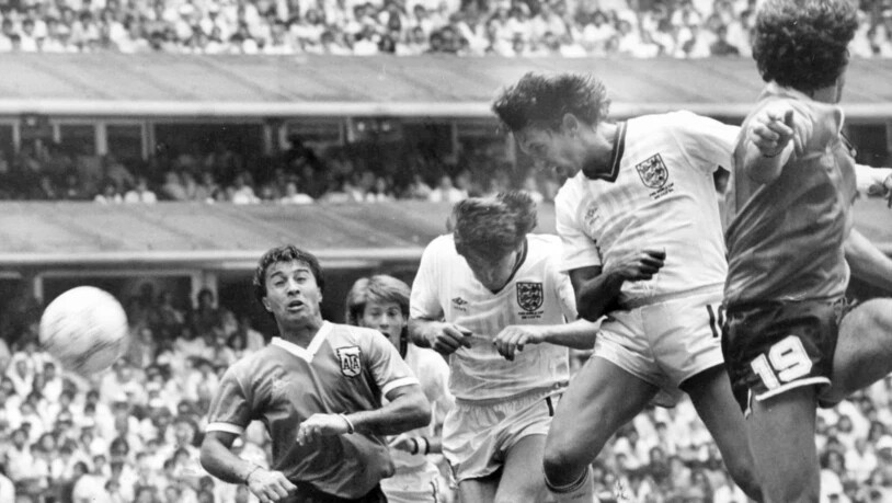 1986 schoss er bei den beiden berühmten Maradona-Toren den 1:2-Anschlusstreffer gegen Argentinien