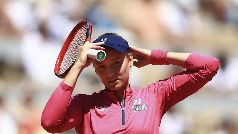 Für die Weltnummer 4 Jelena Rybakina endet das French Open krankheitsbedingt schon in der ersten Woche