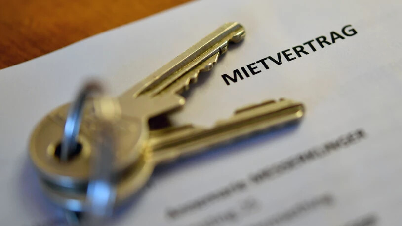 Mit der Lockerung von Miet-Formvorschriften wollen die Eidgenössischen Räte den Verwaltungsaufwand von Wohnungsbesitzerinnen und -besitzern verringern. (Archivbild)