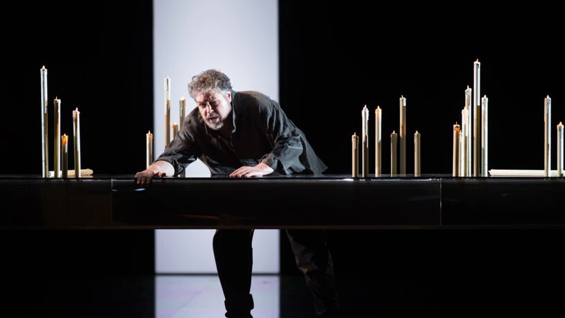 Stephen Gould im Jahr 2017 bei einer Probe für die Oper "Otello" von Giuseppe Verdi in der Semperoper in Dresden (Sachsen).