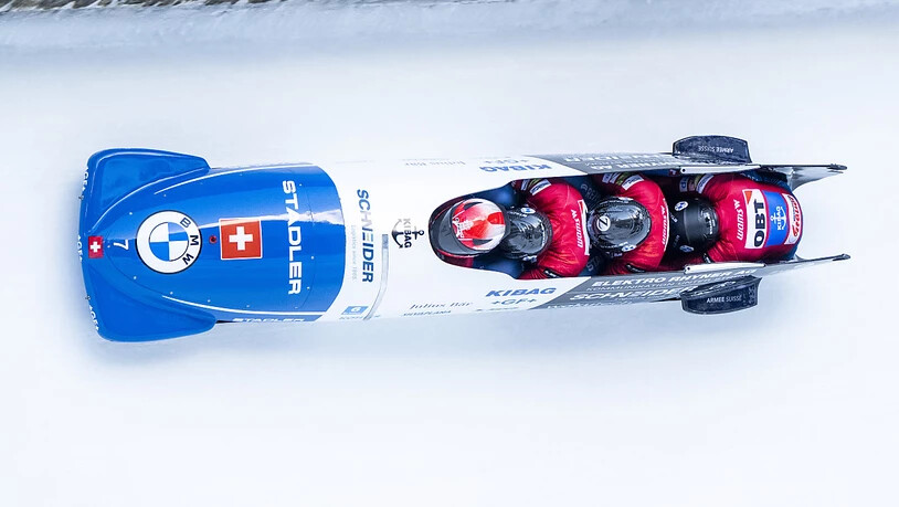Michael Vogt und seine Crew im Eiskanal