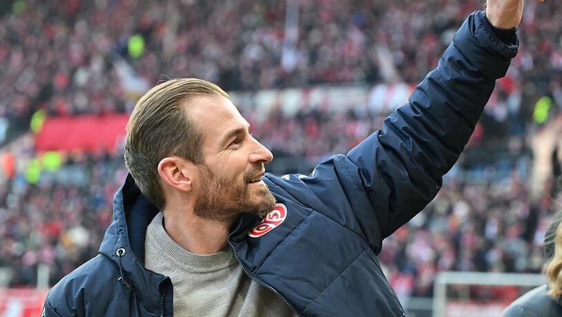 Zumindest ein halbes Lachen: Mainz-Trainer Jan Siewert holte gegen Union Berlin wenigstens einen Punkt