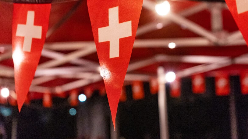 Feierlichkeit: Trotz des unsicheren Wetters wird in Chur der Nationalfeiertag zelebriert. 