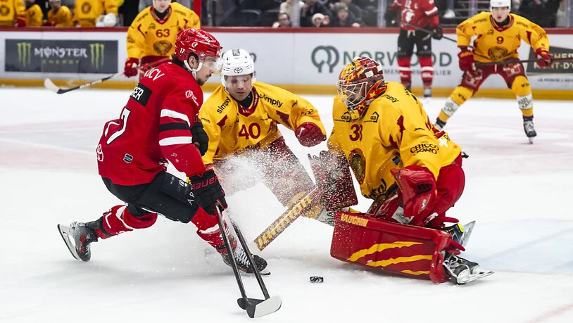 Lausanne scheiterte zwar 50 Mal an Langnaus Goalie Stéphane Charlin, feierte am Ende mit 3:2 nach Verlängerung aber dennoch den achten Heimsieg hintereinander.