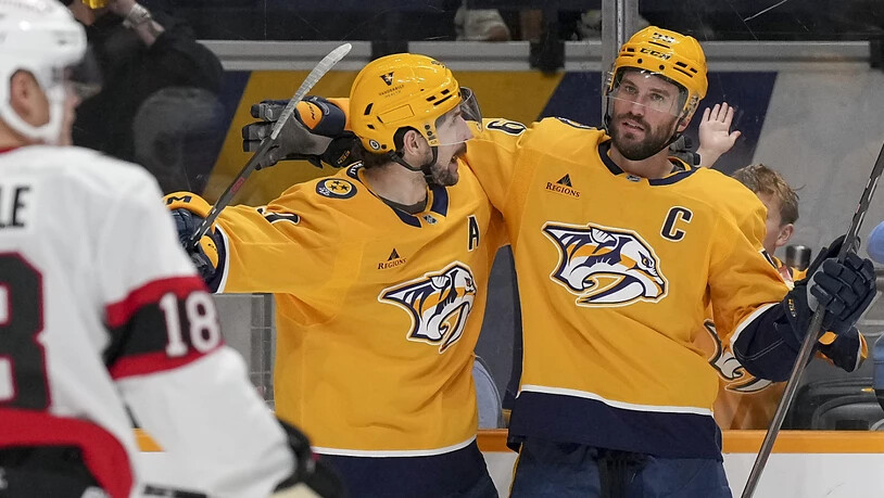 Nach dem 1:0, das Filip Forsberg (links) auf Pass von Roman Josi (rechts) erzielte, war die Welt für die Nashville Predators noch in Ordnung