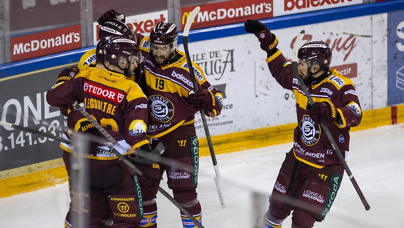 Servette feiert im Heimspiel gegen die SCL Tigers dank einer Aufholjagd im Schlussdrittel einen wichtigen Overtime-Sieg