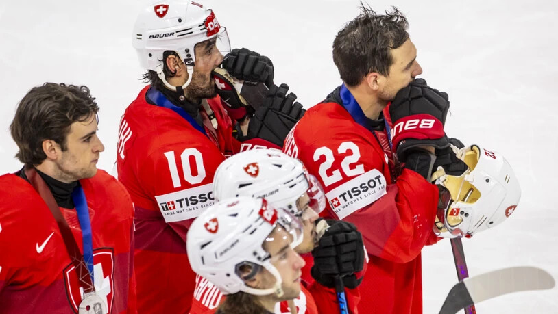 Hängende Köpfe im Schweizer Team nach dem knapp verlorenen WM-Final