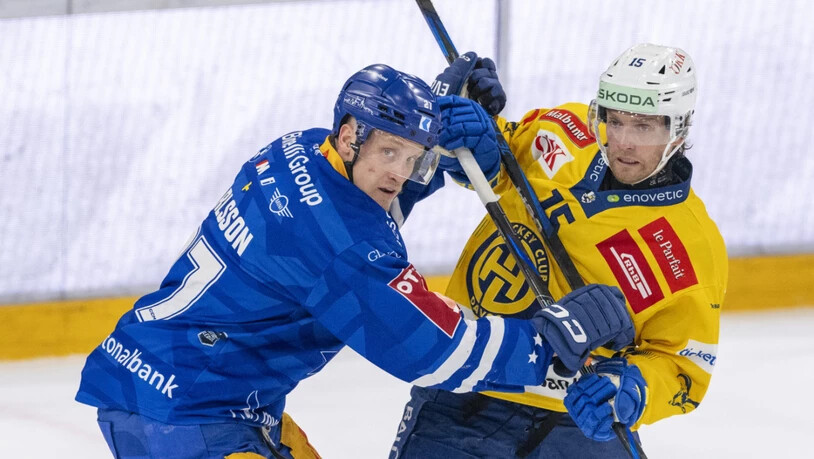 Gabriel Carlsson zog mit dem EV Zug im Playoff-Viertelfinal gegen seinen Landsmann Simon Ryfors vom HCD den Kürzeren