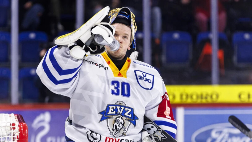 Für EVZ-Goalie Leonardo Genoni gibt es einen Sieg zum 38. Geburtstag