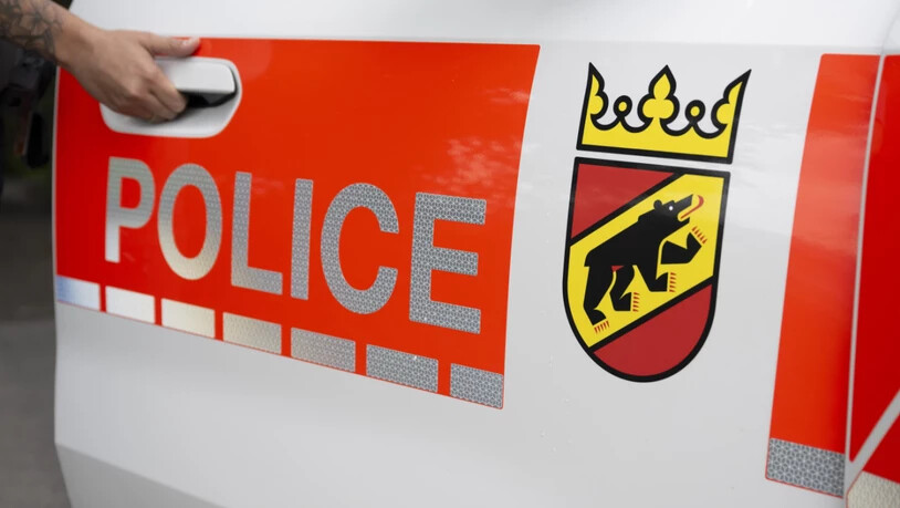 Laut der Berner Kantonspolizei ist ein Jugendlicher im Skigebiet Wiriehorn tödlich verunfallt. (Symbolbild)