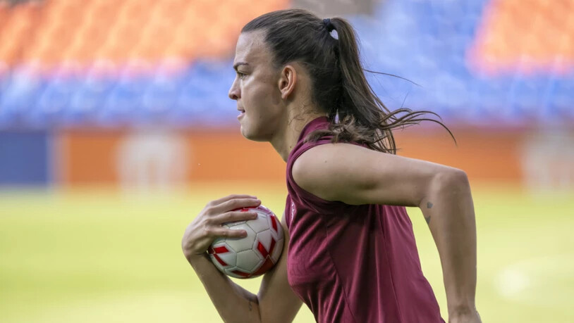 Riola Xhemaili liefert beim Sieg von Eindhoven einen Assist