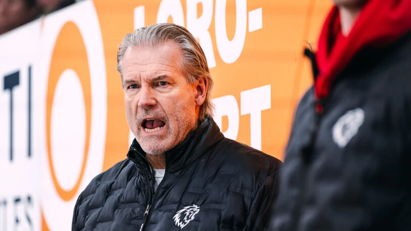 Der Lausanner Treffer Geoff Ward steht mit seinem Team in den Playoffs