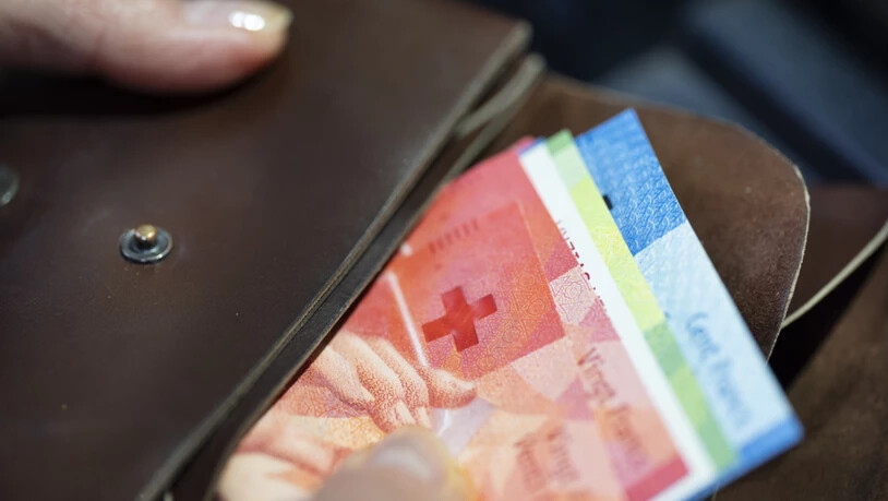 Der Schweizer Franken als Währung der Schweiz soll in der Verfassung schriftlich verankert werden. (Symbolbild)