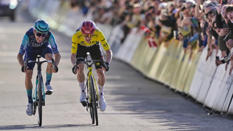 Jonas Vingegaard (rechts) überzeugt bei Paris-Nizza