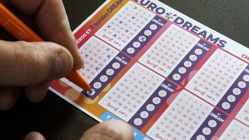Der Eurodreams-Hauptgewinn besteht in einer monatlichen Zahlung von 22'222 Franken während 30 Jahren. Um diesen zu gewinnen, müssen die sechs richtigen Zahlen sowie die Traumzahl richtig sein. (Archivbild)