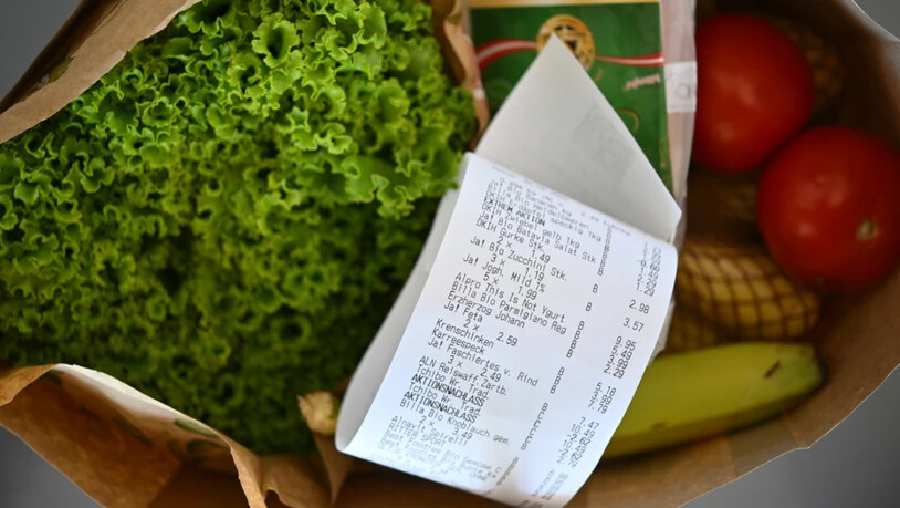 Im März sind die Konsumentenpreise im Vergleich zum Vorjahr um 0,3 Prozent gestiegen. Davor war die Teuerung lange quasi inexistent und pendelte während eines Jahres um die Null-Linie. (Symbolbild)