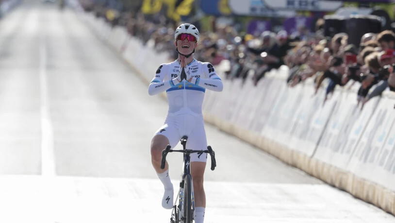 Demi Vollering gewinnt erstmals in Flandern