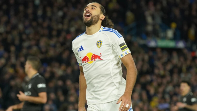 Leeds' Dominic Calvert-Lewin war zweimal vom Penaltypunkt erfolgreich