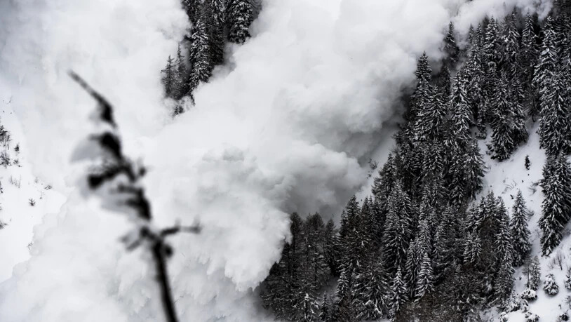 Welche Kräfte Schneedecken genau zum Bruch bringen und damit Lawinen auslösen, ist bis heute nicht vollständig geklärt. (Symbolbild)