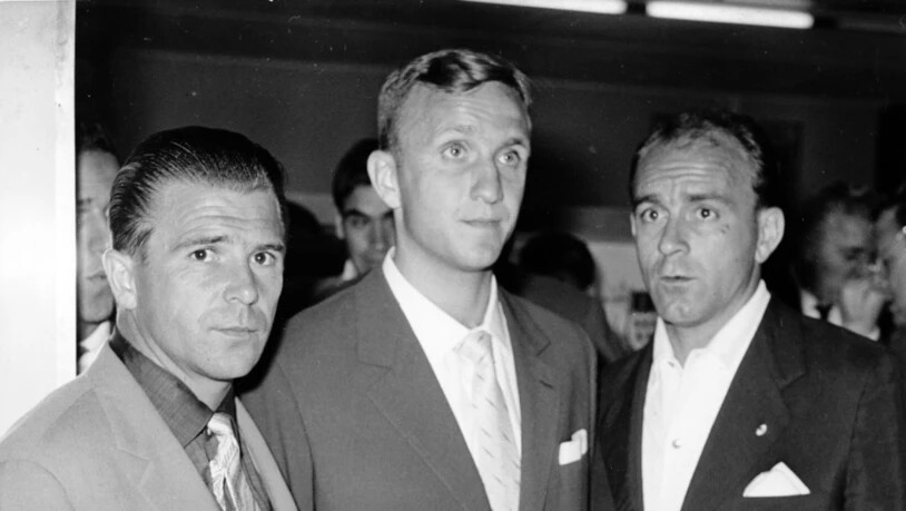 José Santamaria (Mitte) spielte in den 1950er- und 1960er-Jahren bei Real Madrid zusammen mit Topstars wie Ferenc Puskas (links) und Alfredo Di Stefano