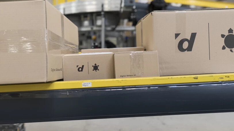 Der Onlinehandel boomt, doch immer weniger Kundinnen und Kunden leisten dabei freiwillige Klimabeiträge, meldet Digitec Galaxus. (Symbolbild)