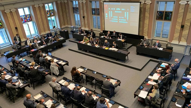 Der Glarner Landrat hat eine neue Sitzordnung.