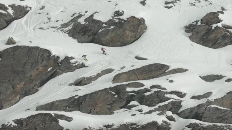 In Zweierteams treten die Duos in über 3000 Meter Höhe gegeneinander an.