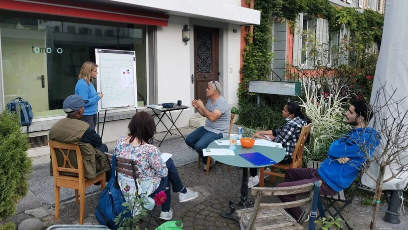 Informieren, beraten, unterstützen: Der Glarner Verein Träffpunktframi berät Migrantinnen und Migranten in allen Lebensbereichen. 