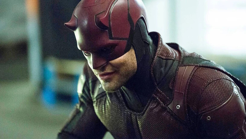 Der britische Schauspieler Charlie Cox schlüpfte zwischen 2015 und 2018 in die Rolle des Superhelden Daredevil. 
