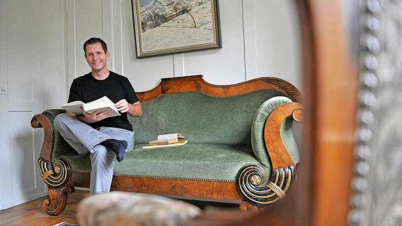 Rolf Kamm interessiert sich für die lokale Geschichte: Der Historiker verfasste die Entstehungsgeschichte des Kulturvereins Glarus Süd. 