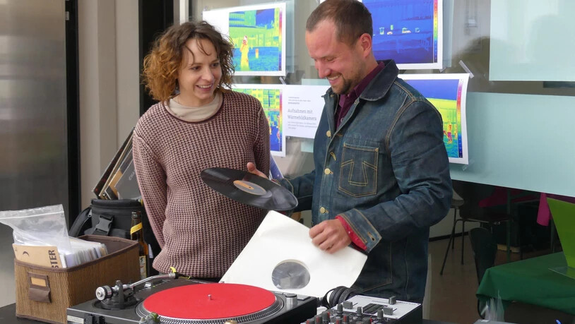 Für die richtige musikalische Untermalung sorgte DJ Fabian Reppel zusammen mit Lisa.