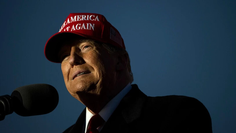 Blickt nach vorne: Der republikanische Präsidentschaftskandidat Donald Trump spricht während einer Wahlkampfveranstaltung im US-Bundesstaat Pennsylvania vor seinen Anhängern.
