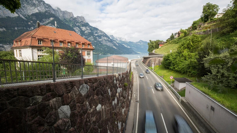 Am «Ende seiner Nutzungsdauer»: Der Belag der Autobahn A3 zwischen Murg und Weesen wird erneuert.