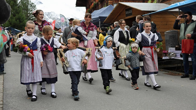 Urchig und traditionell: Der Alpchäs- und Schabzigermärt fand in Elm zum 29. Mal statt.