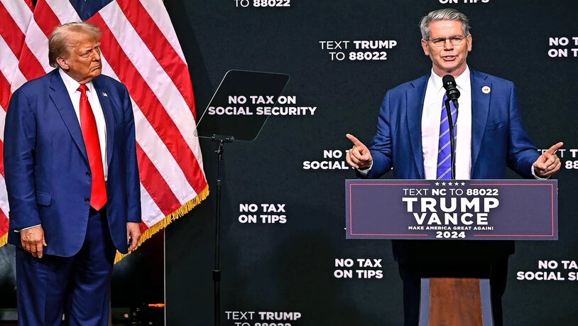 Schon im Wahlkampf mit dabei: Scott Bessent tritt im August mit Donald Trump auf. 