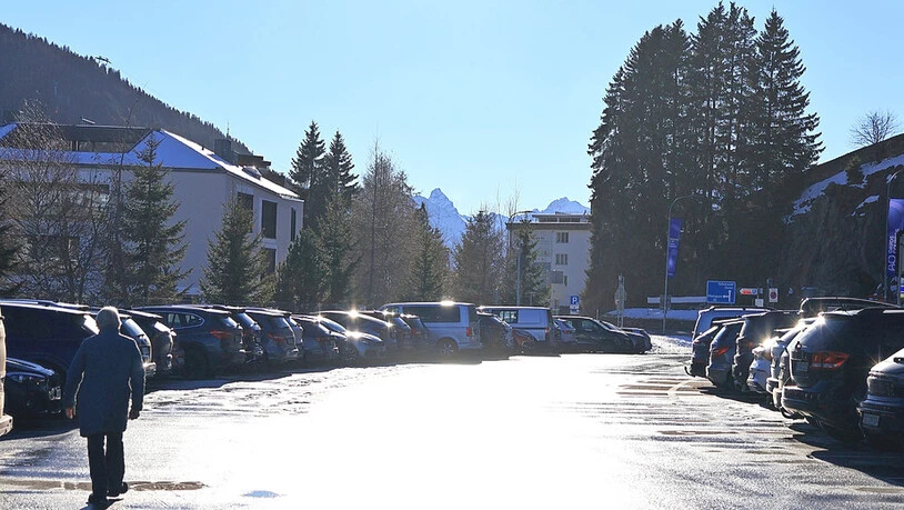 Friedliche Stimmung am Seeparkplatz. 