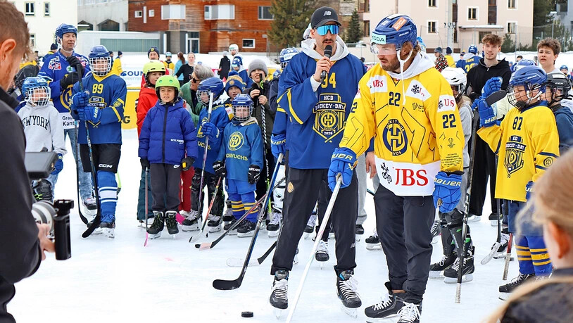 Brendan Lemieux im Kurzinterview vor seinem Penaltyschuss.