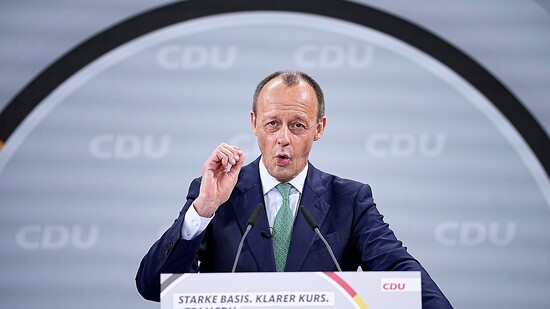 Friedrich Merz, Kandidat für das Amt des CDU Bundesvorsitzenden, spricht beim Bundesparteitag der CDU im Konrad-Adenauer-Haus. Foto: Michael Kappeler/dpa