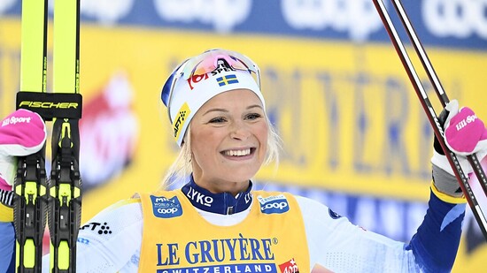 Das Lächeln der angehenden Tour-de-Ski-Siegerin: Frida Karlsson.