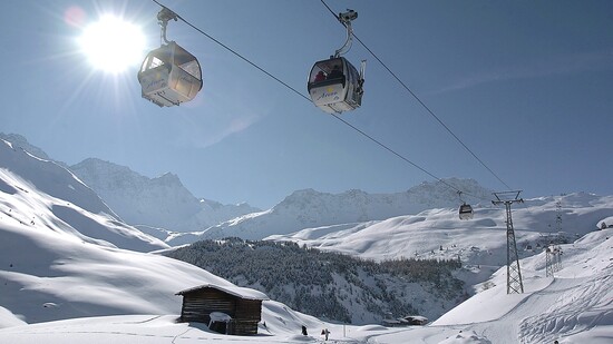 Zum Verhängnis geworden: Aufgrund gratis Skiabos müssen Verantwortliche der Arosa Bergbahnen vor Gericht. 