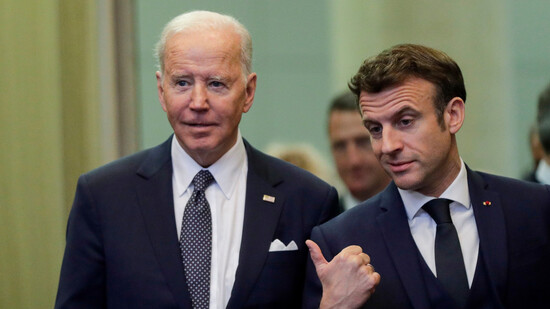 Vor einem neuen Handelsstreit: US-Präsident Joe Biden (links) und seinem französischen Amtskollegen Emmanuel Macron – hier beim Nato-Gipfel im vergangenen März – stehen ernste Diskussionen bevor.