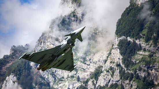 Ein furchterregender Anblick: Der Kampfjet «Eurofighter Typhoon» gehörte zu den Highlights des Zigermeet 2019.