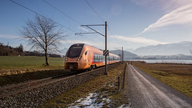 Verdoppelter Eisenbahnverkehr: Zwischen Rapperswil und Uznach verkehren neu pro Stunde vier statt nur zwei Züge.