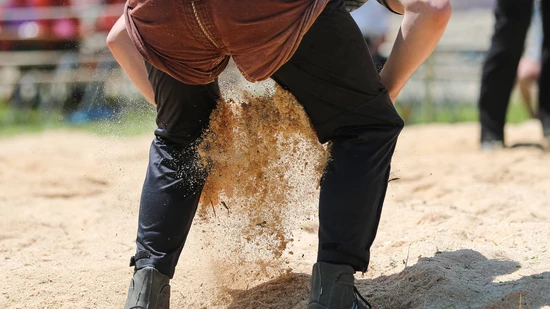 Schwingen: 1. Rüfeli Schwinget in Untervaz 2021 vom 13.06.2021