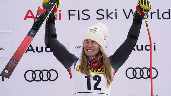 Valérie Grenier gewinnt als erste Kanadierin seit 49 Jahren einen Weltcup-Riesenslalom