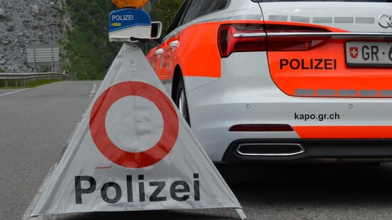 Verkehrseinschränkungen: Die Kantonspolizei Graubünden sperrt am Wochenende wegen zwei Anlässen verschiedene Strassen in und um Davos. 