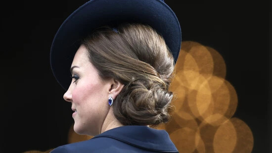 ARCHIV - Kate Middleton bei einem Gedenkgottesdienst in London. Bei der Prinzessin ist nach einer Bauch-Operation Krebs diagnostiziert worden. Foto: Lefteris Pitarakis/AP/dpa